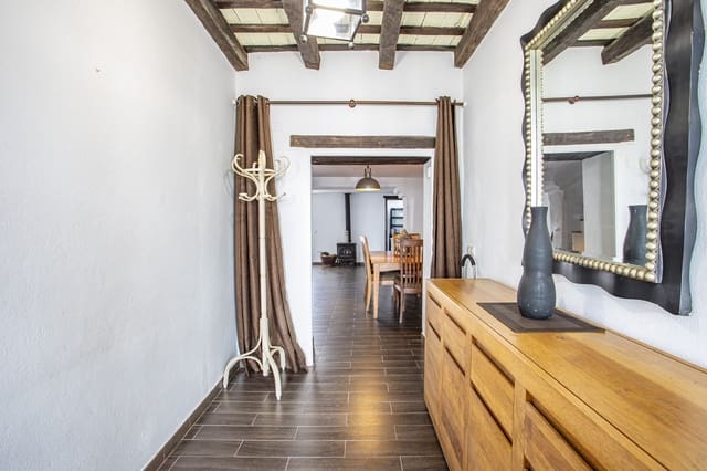 4 quarto Casa em Banda para venda em Jimena de la Frontera - 335 000 € (Ref: 9916399)