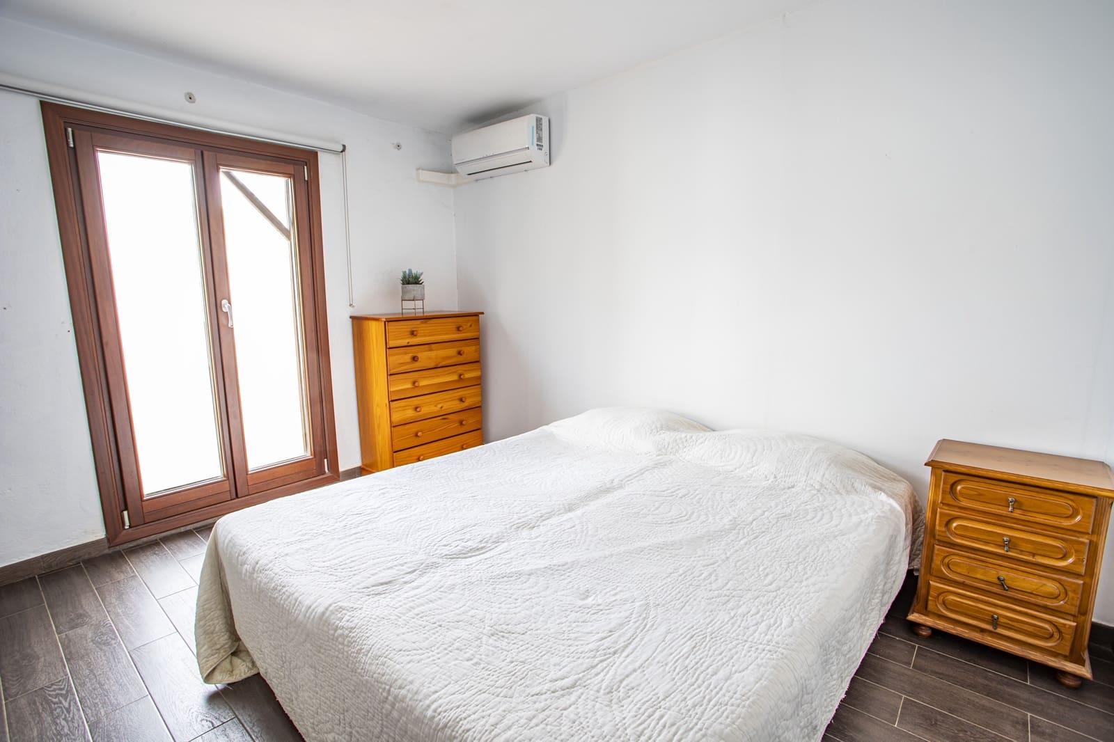 4 quarto Casa em Banda para venda em Jimena de la Frontera - 335 000 € (Ref: 9916399)