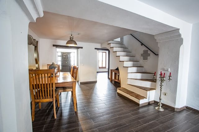 4 quarto Casa em Banda para venda em Jimena de la Frontera - 335 000 € (Ref: 9916399)