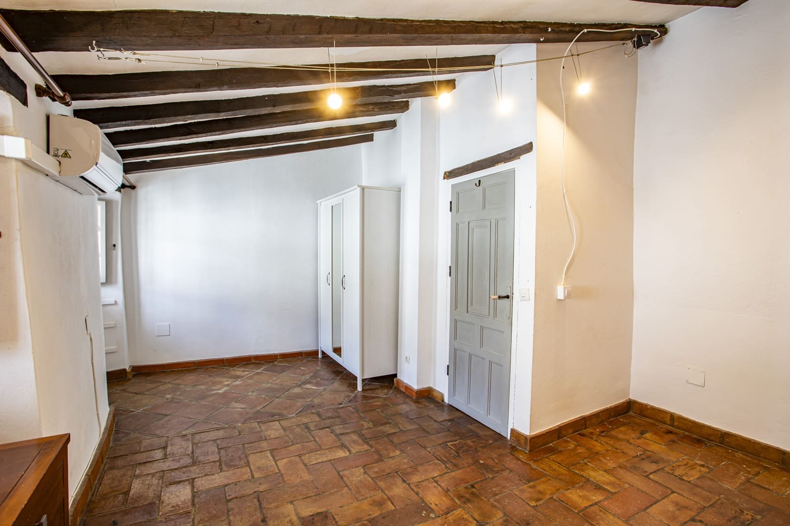4 quarto Casa em Banda para venda em Jimena de la Frontera - 335 000 € (Ref: 9916399)