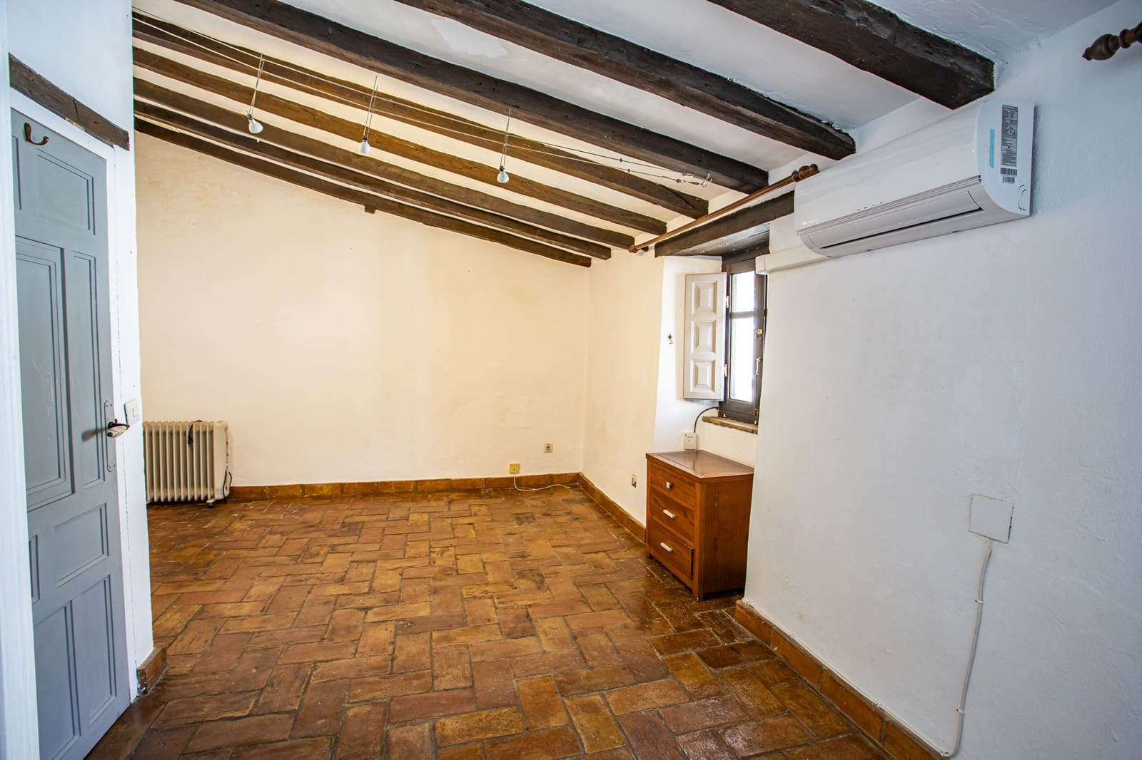4 quarto Casa em Banda para venda em Jimena de la Frontera - 335 000 € (Ref: 9916399)