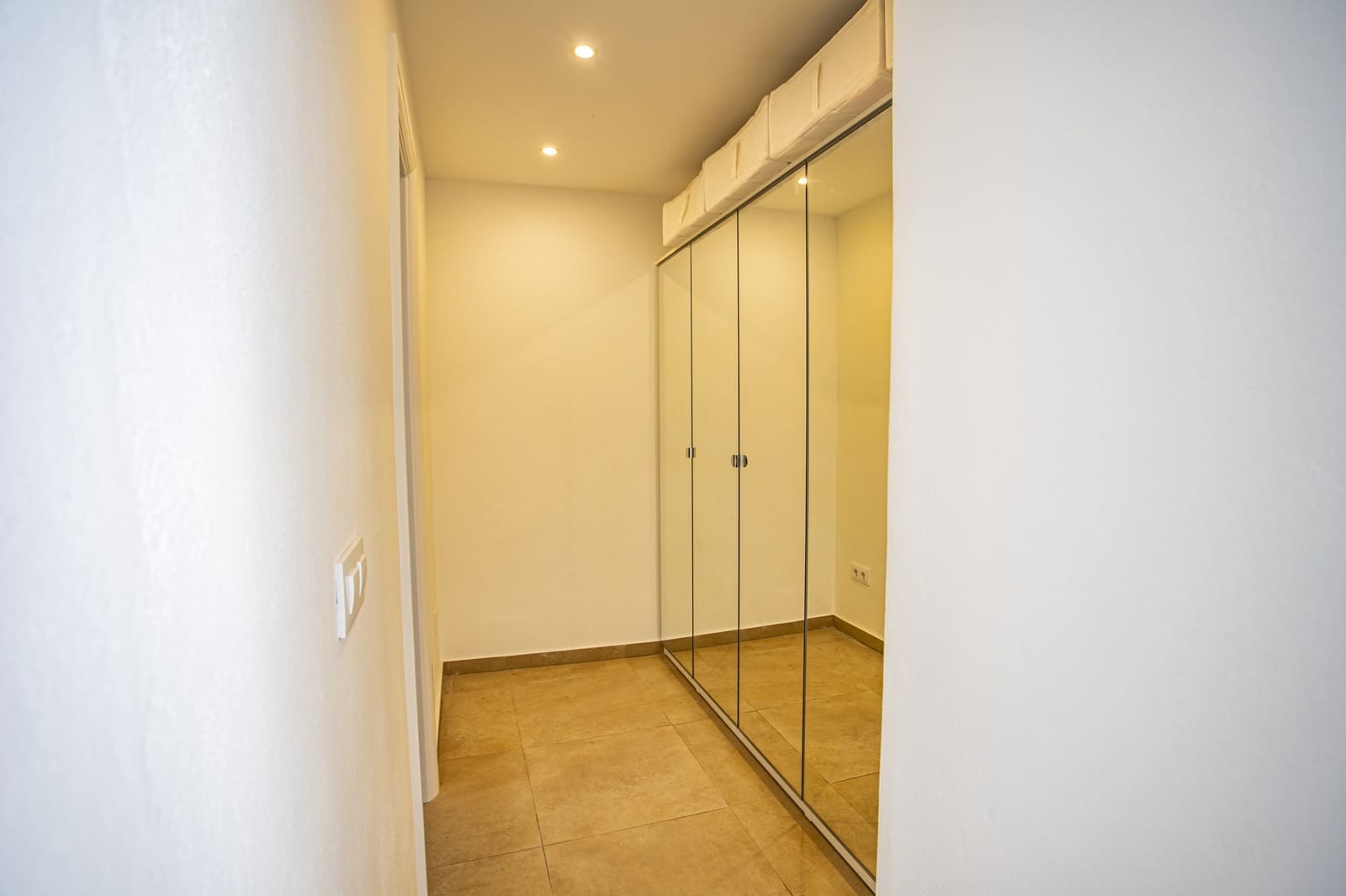 4 bedroom Townhouse for sale in Jimena de la Frontera - € 390,000 (Ref: 9929983)