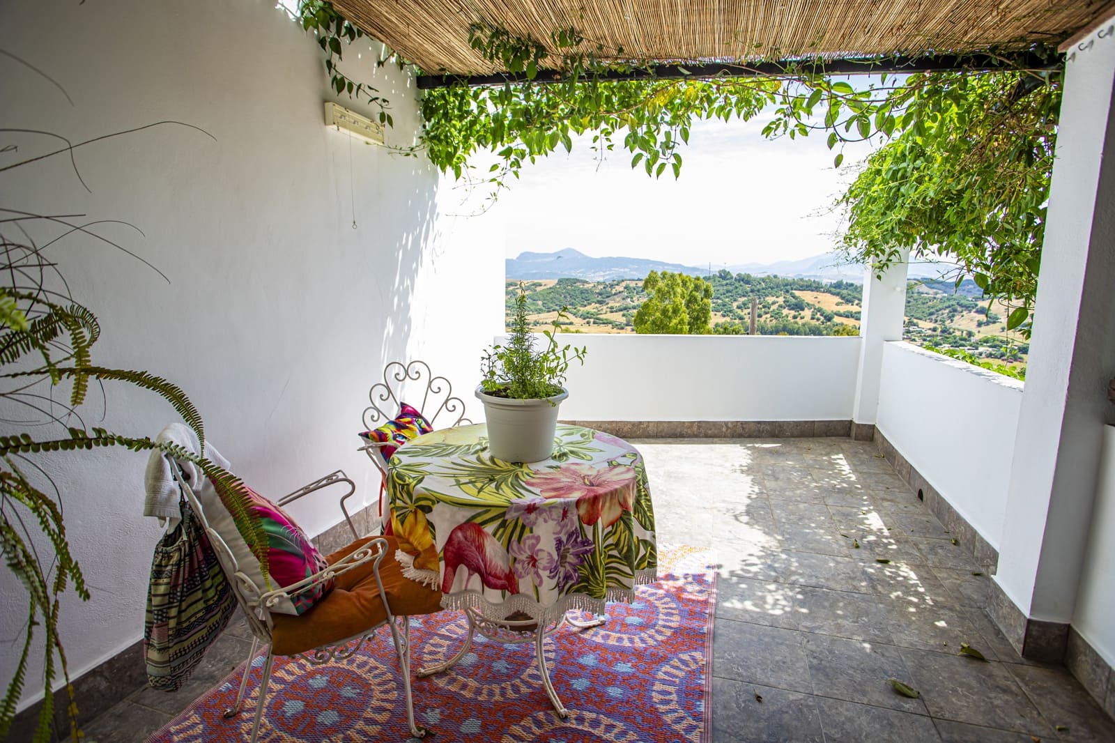 4 bedroom Townhouse for sale in Jimena de la Frontera - € 390,000 (Ref: 9929983)