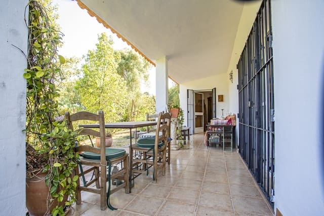 4 sypialnia Finka/Dom wiejski na sprzedaż w Jimena de la Frontera z basenem - 475 000 € (Ref: 9943272)