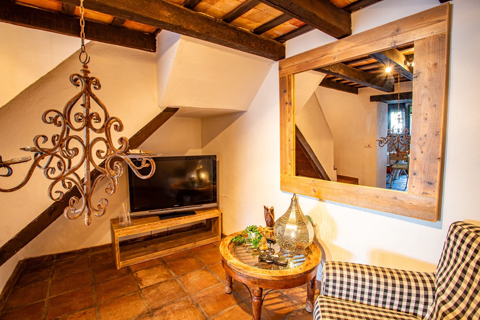 2 bedroom Townhouse for sale in Jimena de la Frontera - € 198,000 (Ref: 9958869)