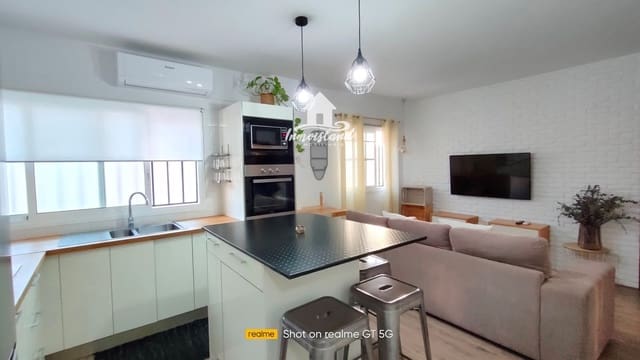 1 sypialnia Mieszkanie do wynajęcia w La Camella, Arona - 680 € (Ref: 10009499)