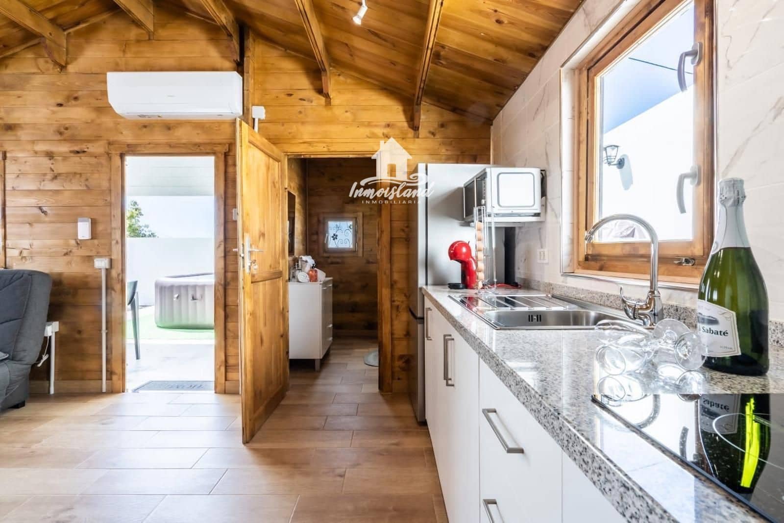 Villa/Maison de 2 chambres à louer à Los Menores avec piscine garage - 1 350 € (Ref: 10019569)