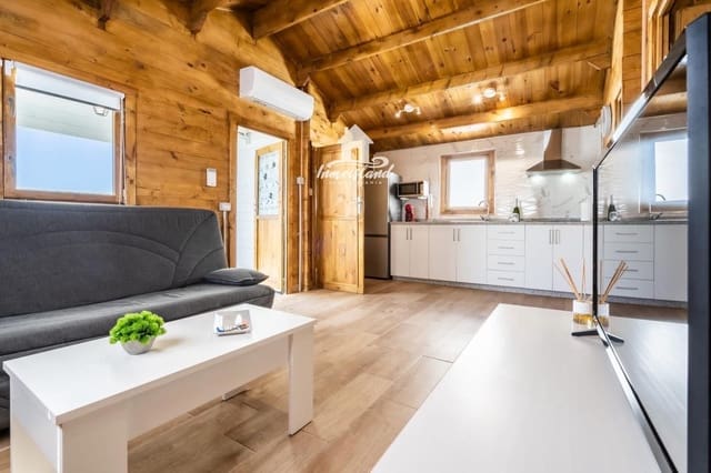 Villa/Maison de 2 chambres à louer à Los Menores, Adeje avec piscine garage - 1 350 € (Ref: 10019569)