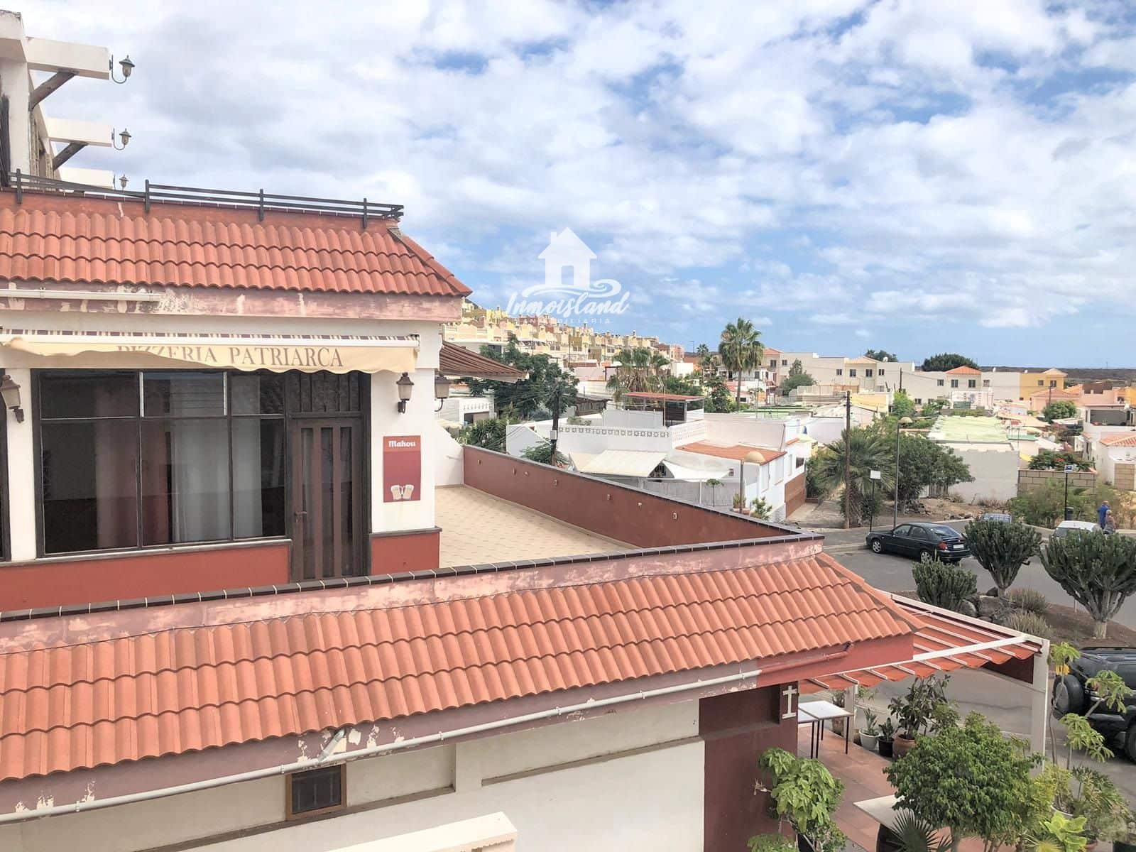 2 sovrum Hus att hyra i Arona - 1 700 € (Ref: 10023380)