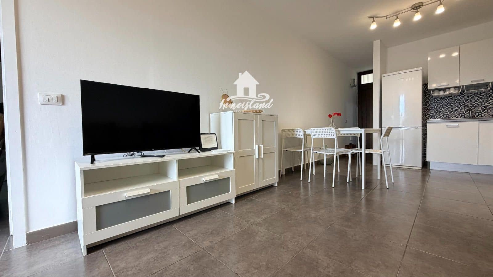 1 bedroom Flat for rent in Costa del Silencio with pool - € 1,120 (Ref: 10036017)