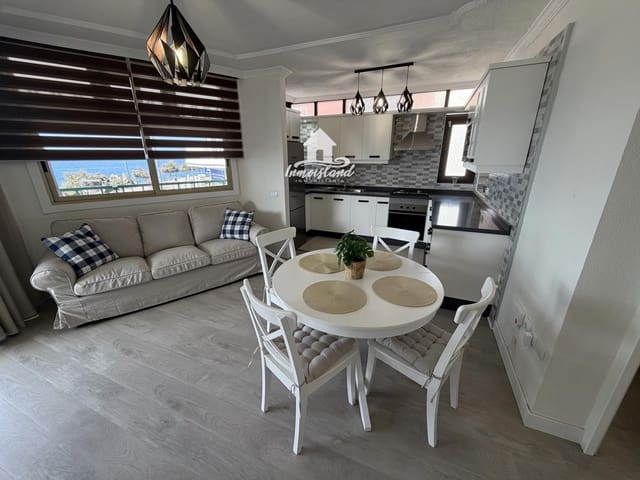 2 soverom Penthouse til leie i Playa San Juan, Guía de Isora med garasje - € 1 850 (Ref: 10073087)