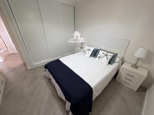 2 soverom Penthouse til leie i Playa San Juan, Guía de Isora med garasje - € 1 850 (Ref: 10073087)