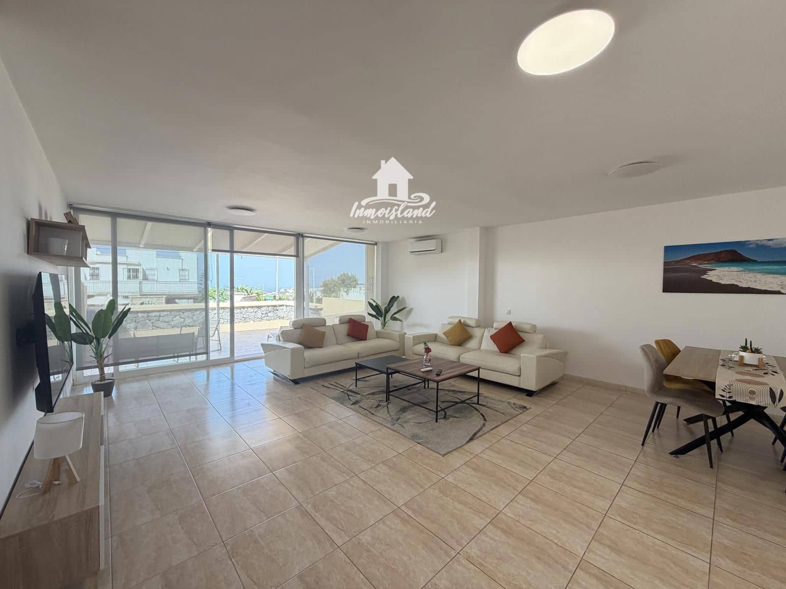 3 soverom Villa til leie i El Madronal med garasje - € 2 500 (Ref: 10088508)