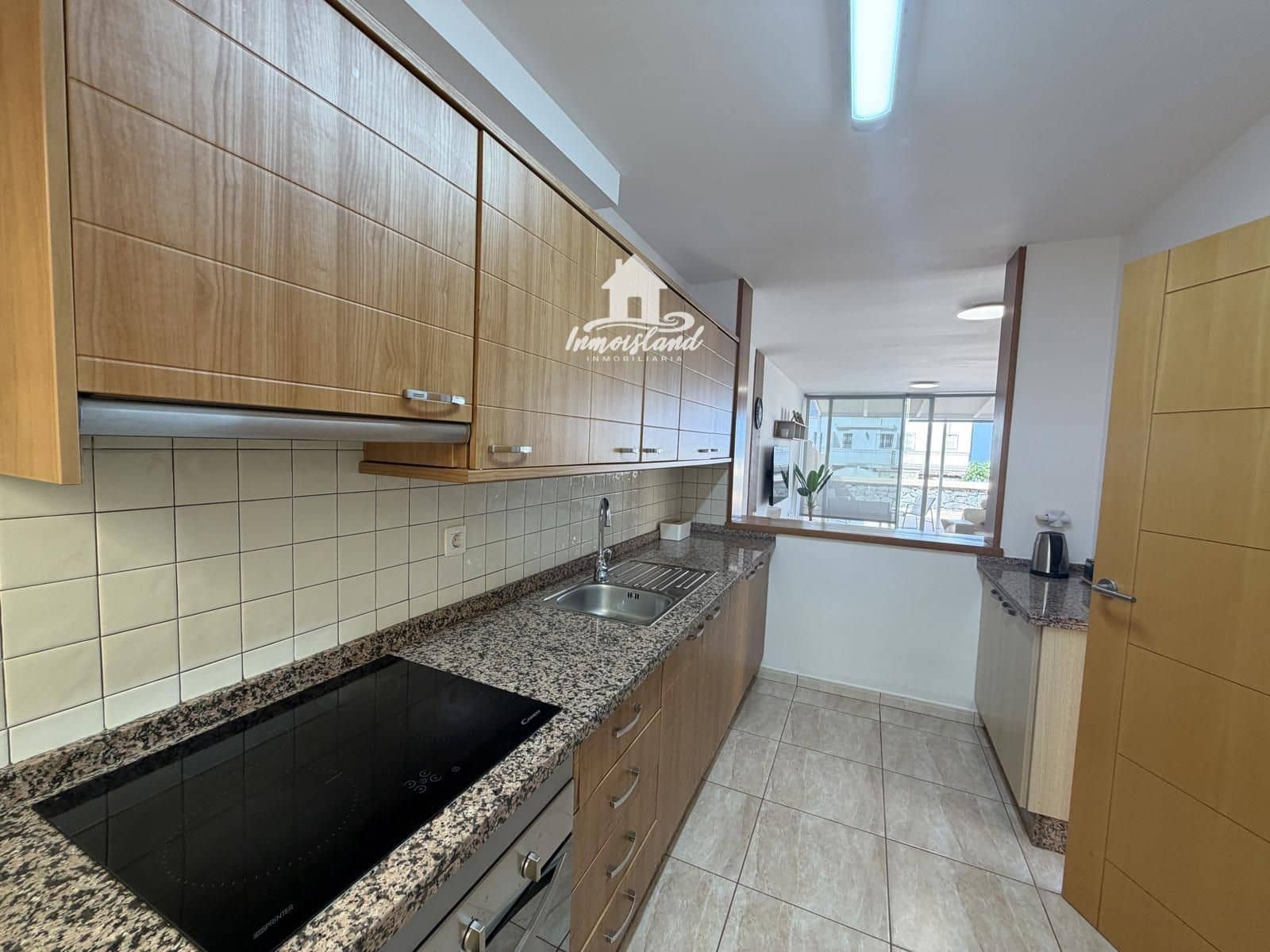 3 soverom Villa til leie i El Madronal med garasje - € 2 500 (Ref: 10088508)