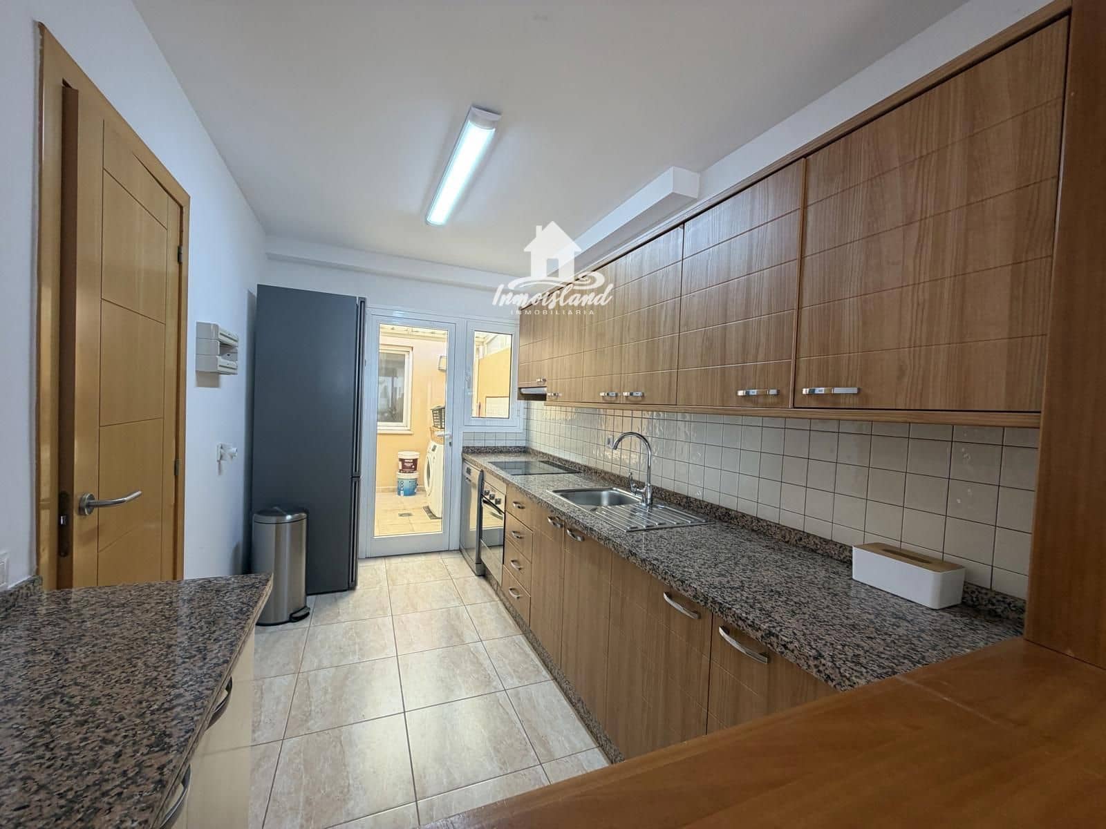3 soverom Villa til leie i El Madronal med garasje - € 2 500 (Ref: 10088508)