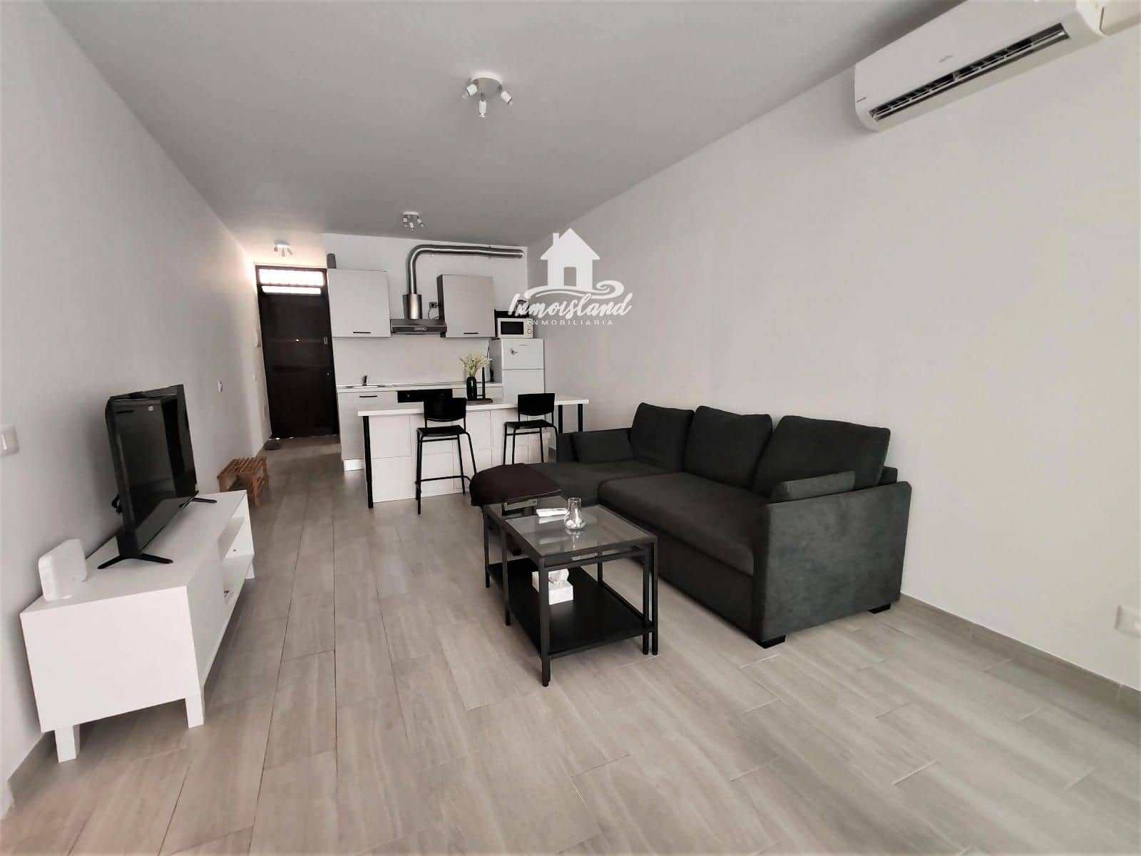 1 soverom Leilighet til leie i Costa del Silencio med svømmebasseng - € 1 130 (Ref: 10095350)