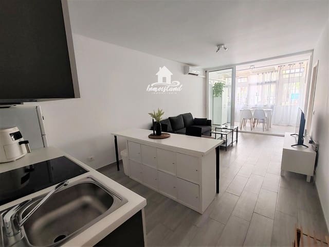 1 quarto Apartamento para arrendar em Costa del Silencio, Arona com piscina - 1 130 € (Ref: 10095350)