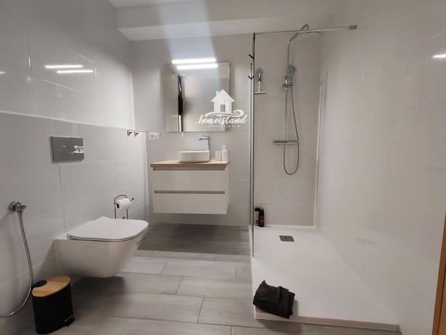 1 quarto Apartamento para arrendar em Costa del Silencio, Arona com piscina - 1 130 € (Ref: 10095350)