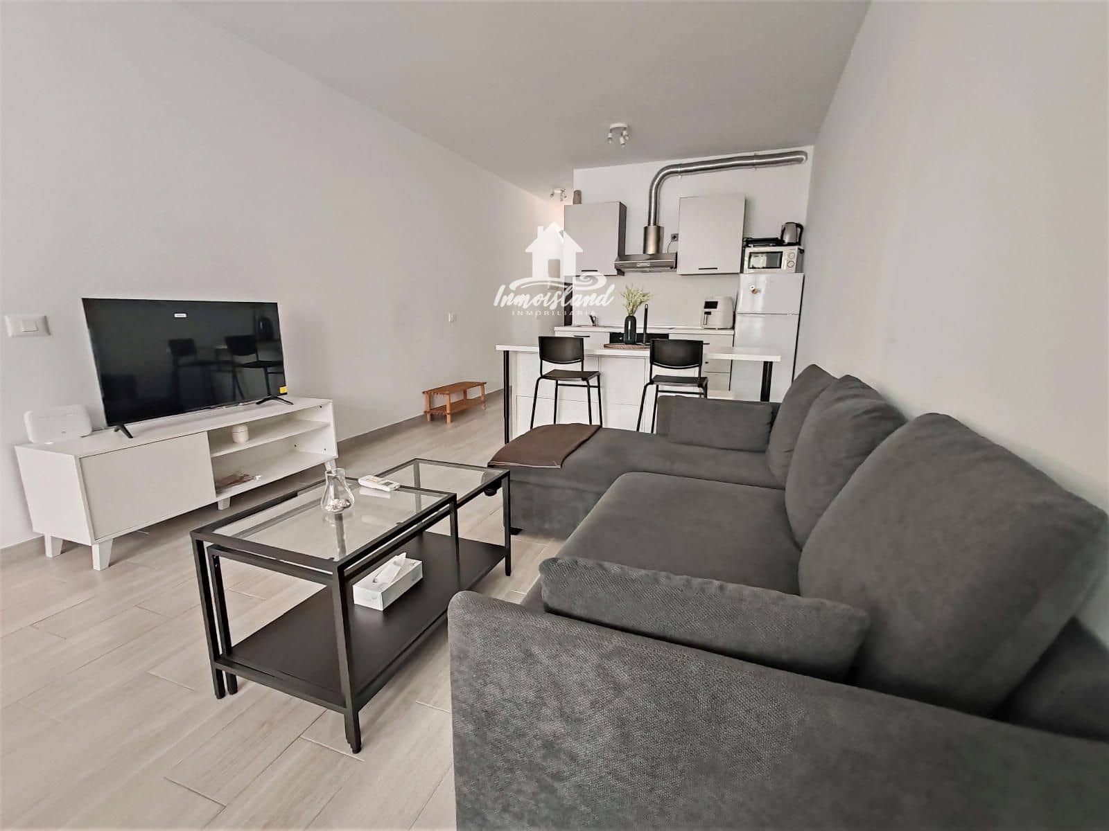1 soverom Leilighet til leie i Costa del Silencio med svømmebasseng - € 1 130 (Ref: 10095350)