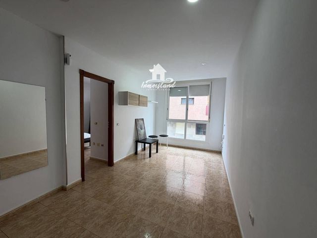 1 soveværelse Penthouse til leje i San Isidro de Abona, Granadilla de Abona - € 900 (Ref: 10113369)