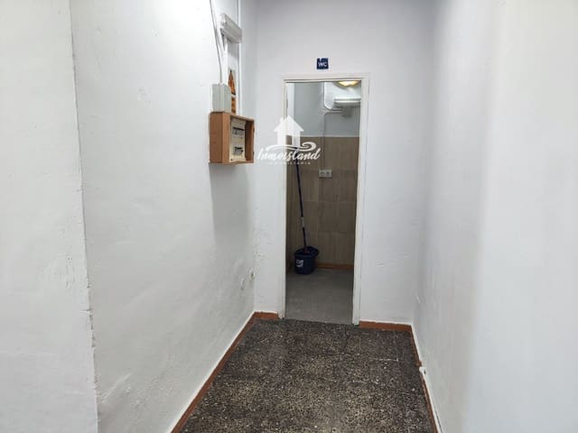 Comercial para arrendar em Armeñime, Adeje - 550 € (Ref: 10136597)