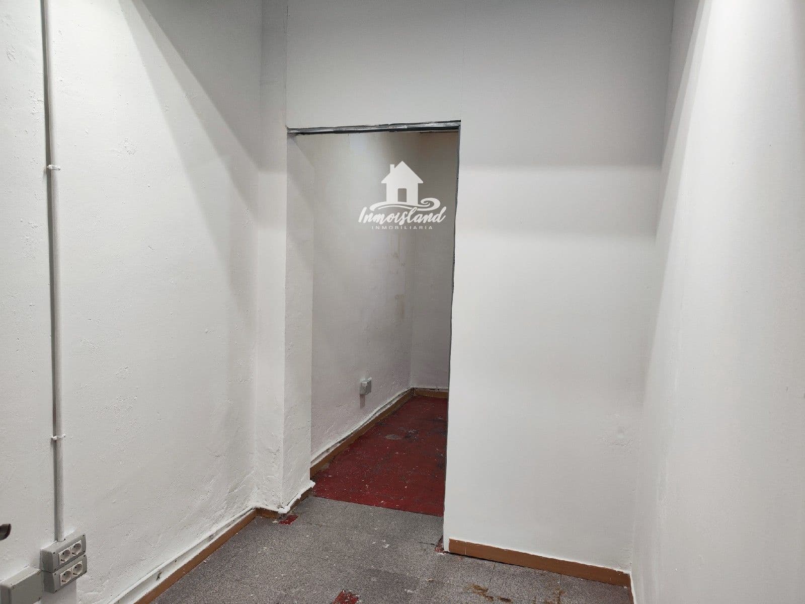 Komercyjne do wynajęcia w Armenime - 550 € (Ref: 10136597)