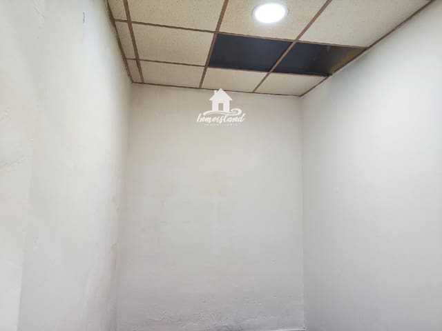 Comercial para arrendar em Armeñime, Adeje - 550 € (Ref: 10136597)