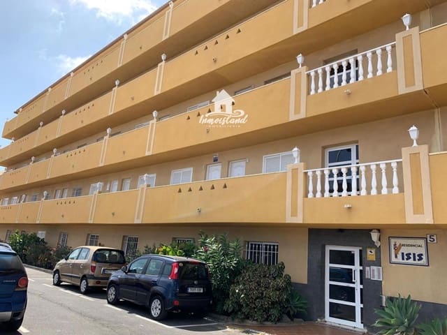 1 camera da letto Appartamento da affittare in Arona con piscina - 950 € (Rif: 10156213)