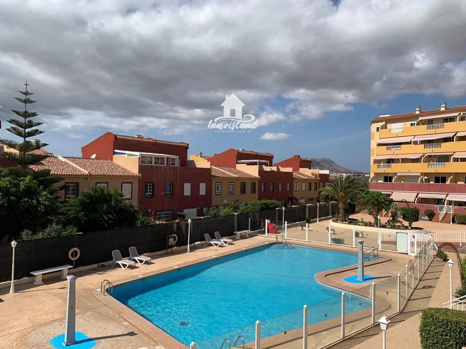 1 bedroom Flat for rent in Arona with pool - € 950 (Ref: 10156213)