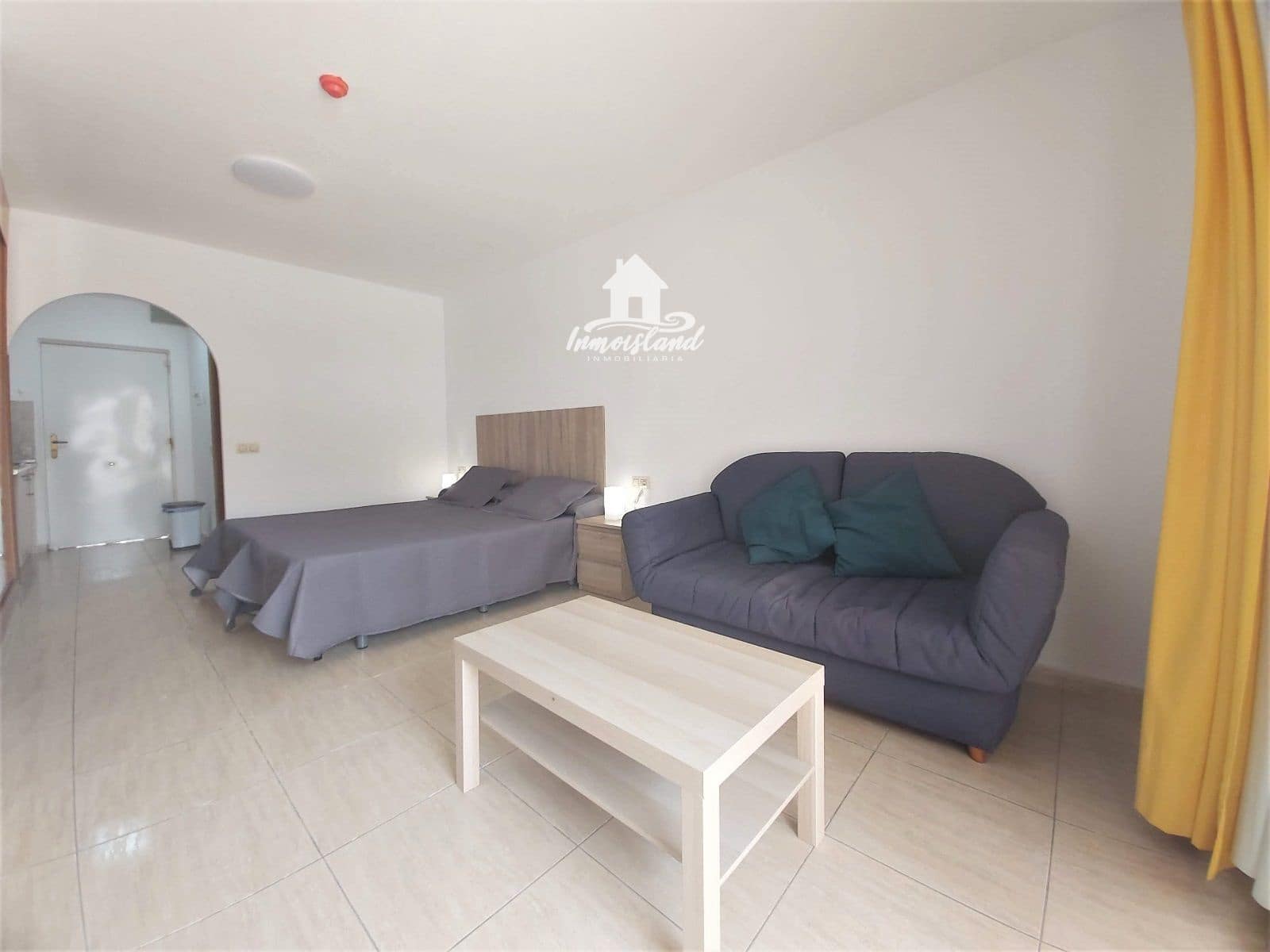 Lägenhet att hyra i Costa del Silencio med pool - 690 € (Ref: 5701523)