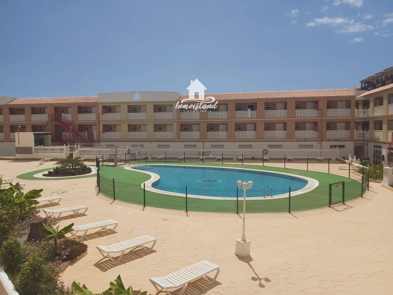 Lägenhet att hyra i Costa del Silencio med pool - 690 € (Ref: 5701523)