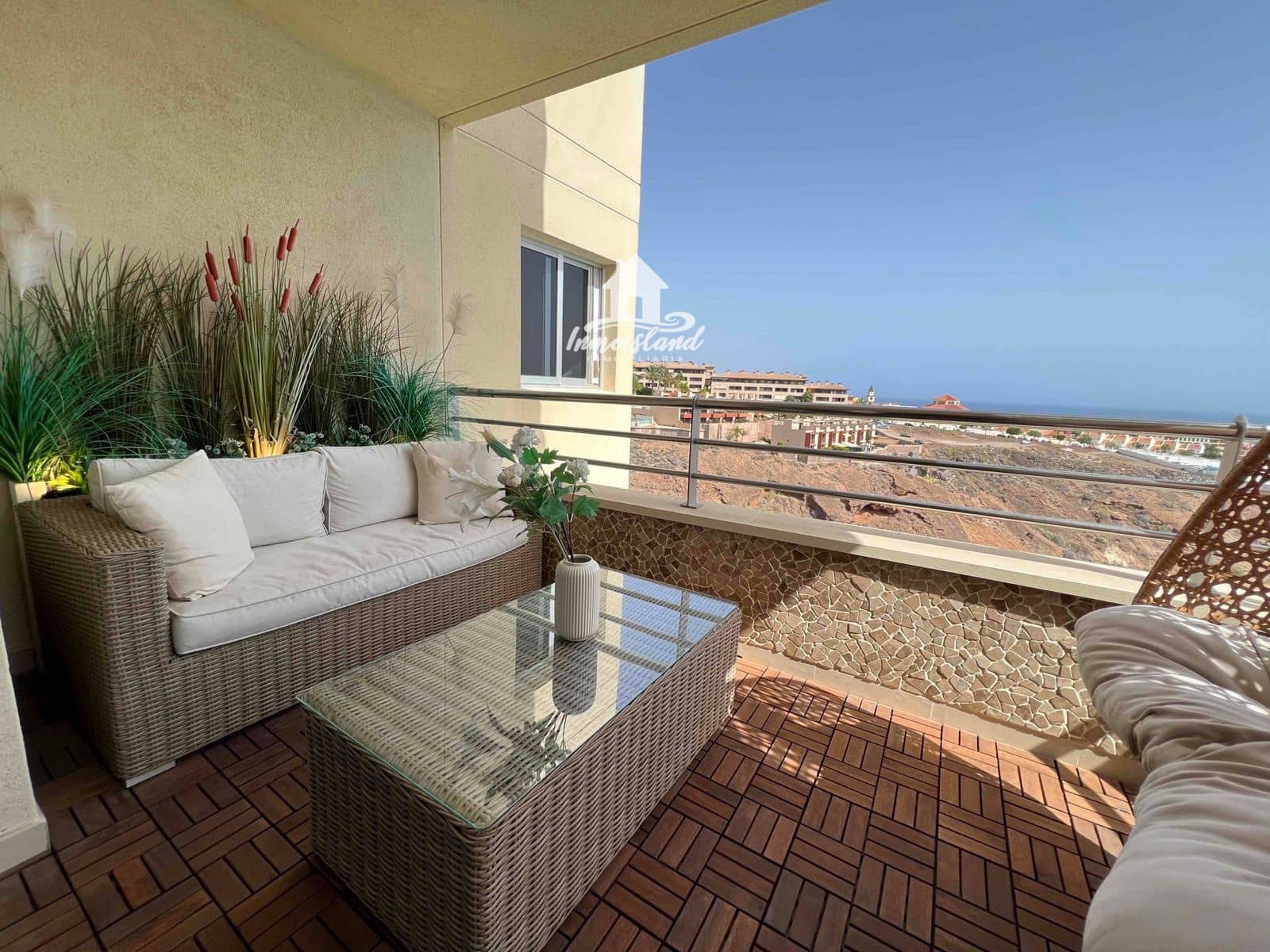 3 slaapkamer Flat te huur in Playa Paraiso met zwembad - € 2.600 (Ref: 7723938)