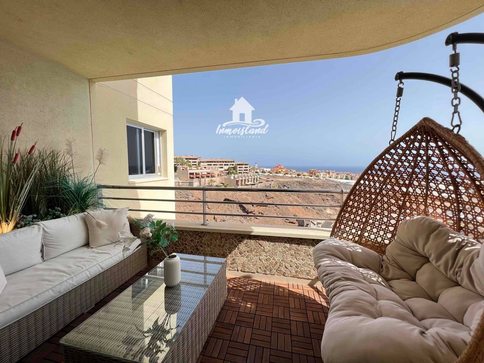 3 slaapkamer Flat te huur in Playa Paraiso met zwembad - € 2.600 (Ref: 7723938)