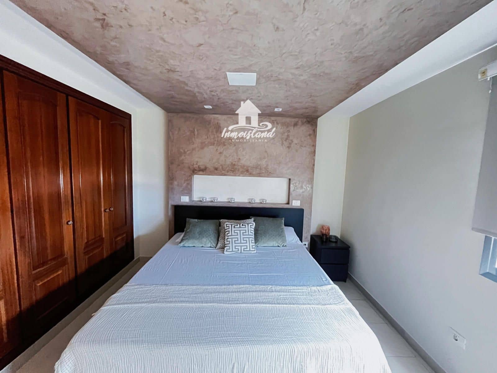 3 slaapkamer Flat te huur in Playa Paraiso met zwembad - € 2.600 (Ref: 7723938)