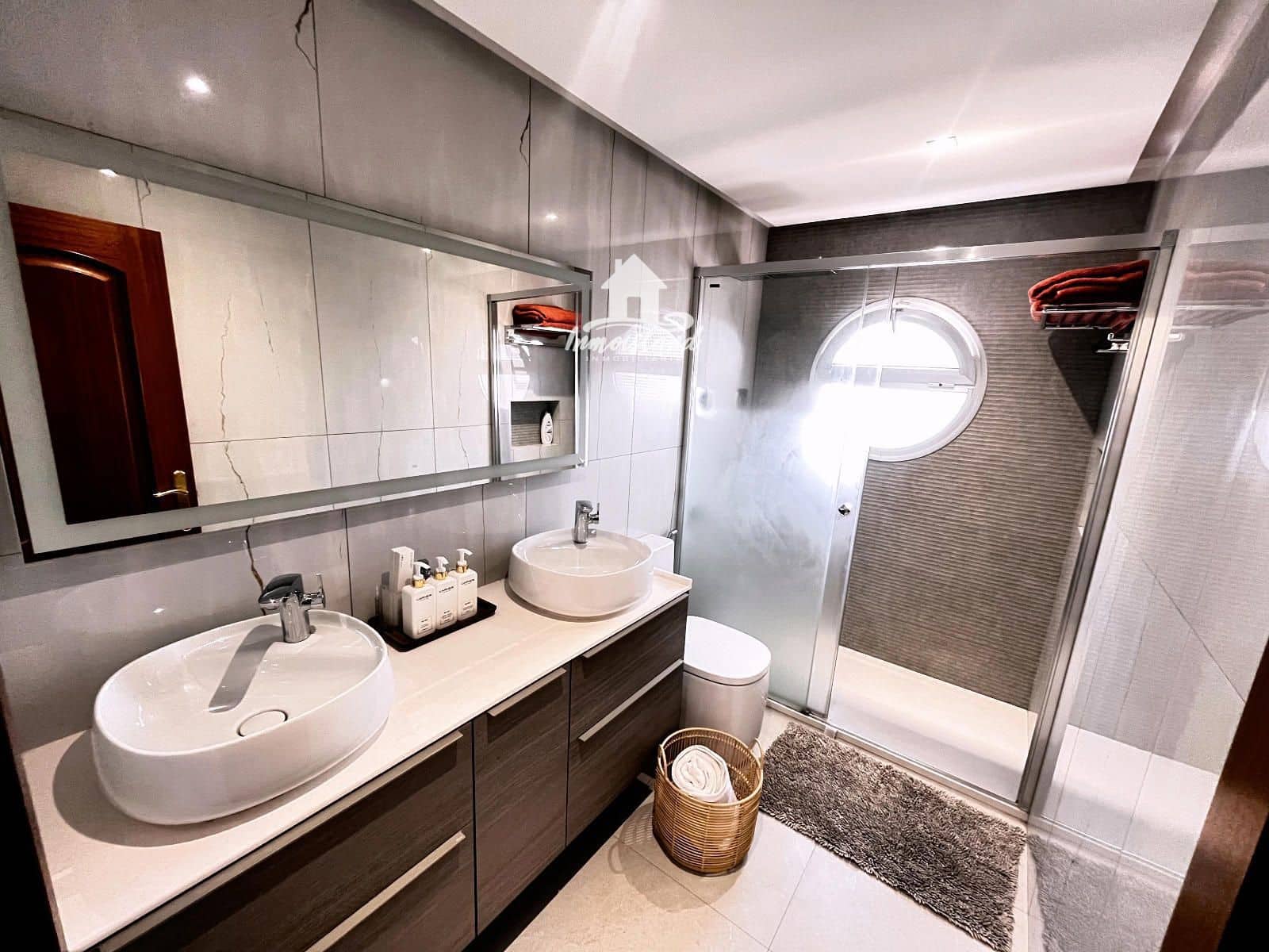 3 slaapkamer Flat te huur in Playa Paraiso met zwembad - € 2.600 (Ref: 7723938)