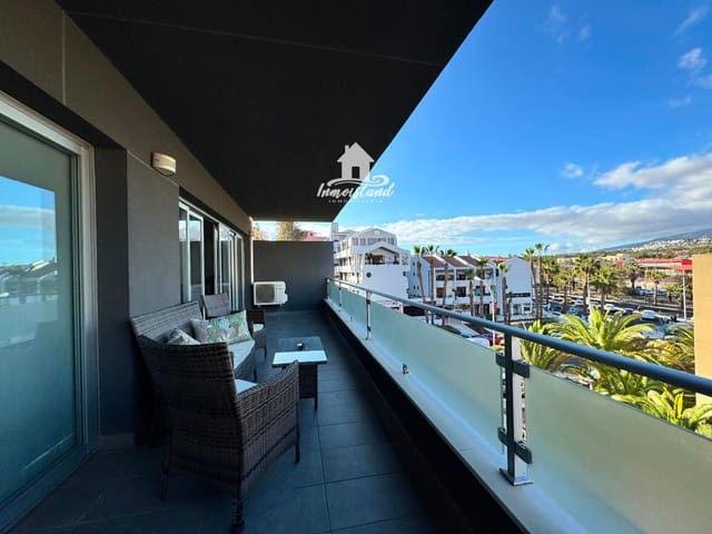 3 soveværelse Lejlighed til leje i Los Cristianos, Arona med garage - € 2.100 (Ref: 8123714)