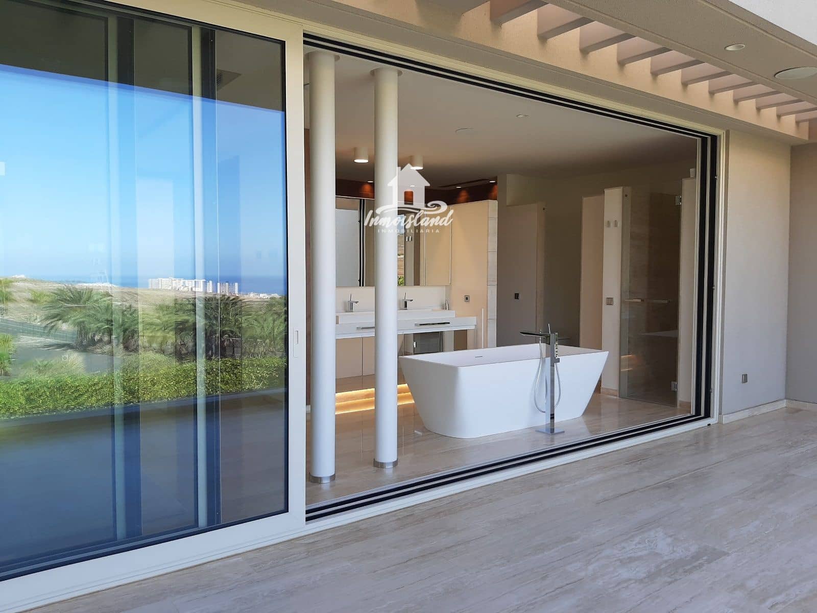 5 soveværelse Villa til salg i La Caleta Adeje med swimmingpool garage - € 3.700.000 (Ref: 8129448)