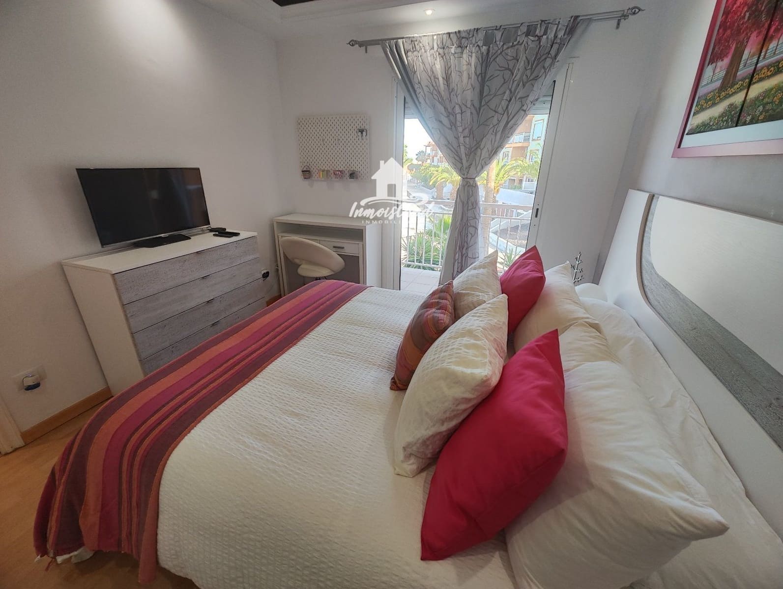 2 slaapkamer Flat te huur in Callao Salvaje met zwembad garage - € 1.200 (Ref: 8225885)