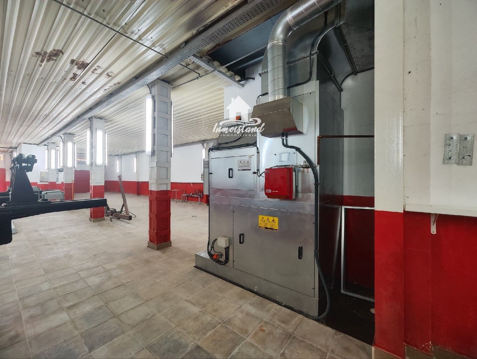 Local Commercial à louer à Alcala avec garage - 4 000 € (Ref: 8232978)