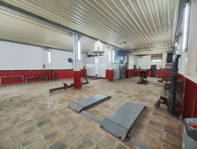 Gewerbe zu vermieten in Alcala, Guía de Isora mit Garage - 4.000 € (Ref: 8232978)