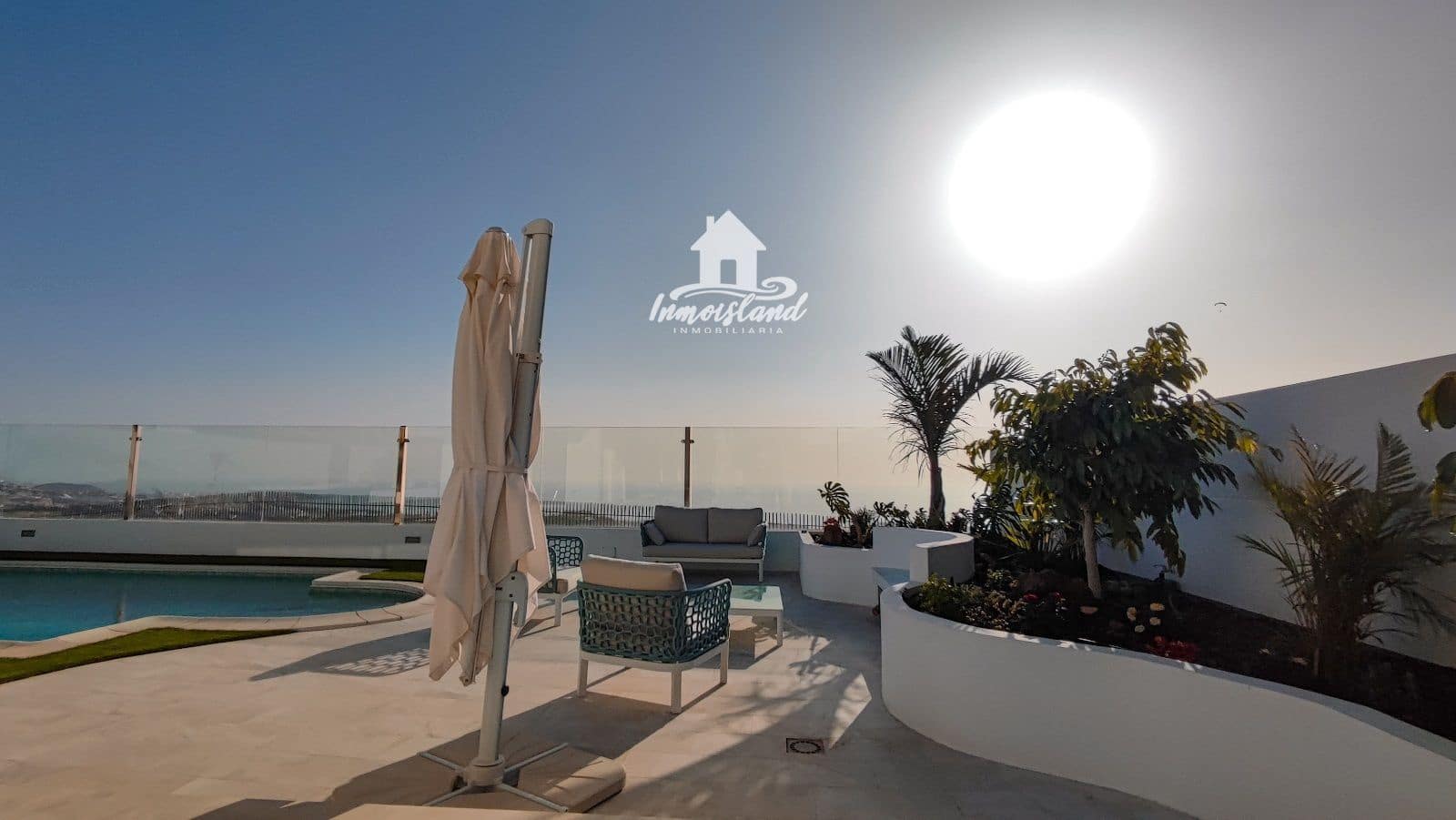 4 soveværelse Villa til leje i Adeje med swimmingpool - € 8.000 (Ref: 8242444)