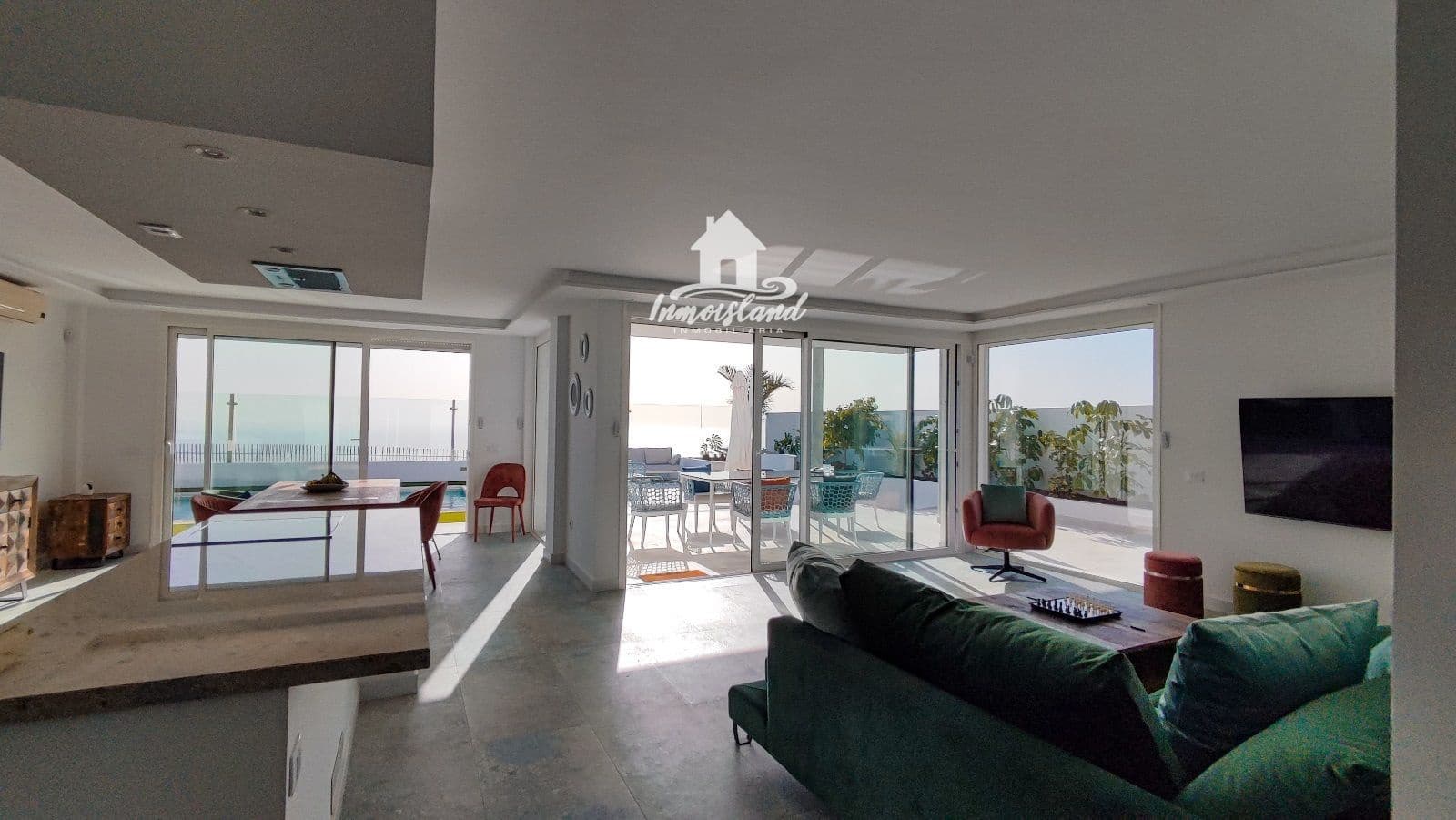 4 soveværelse Villa til leje i Adeje med swimmingpool - € 8.000 (Ref: 8242444)