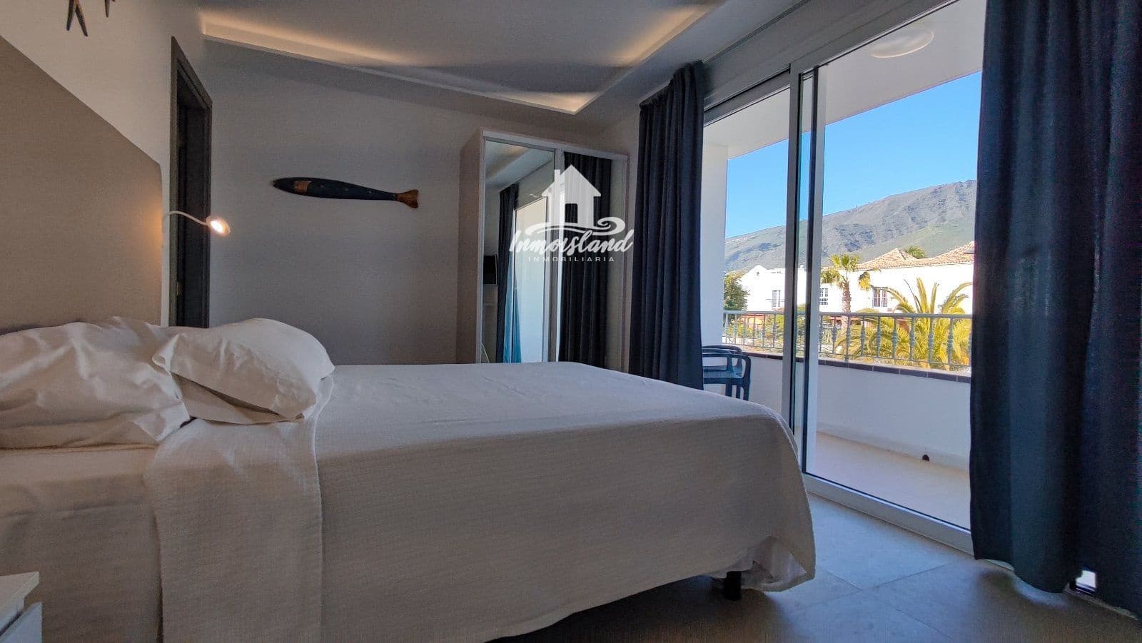 4 soveværelse Villa til leje i Adeje med swimmingpool - € 8.000 (Ref: 8242444)