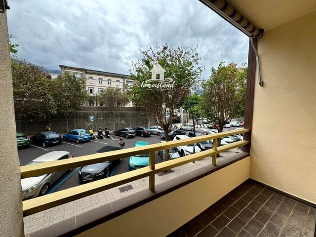 Appartement de 4 chambres à louer à La Orotava avec garage - 1 050 € (Ref: 8537749)