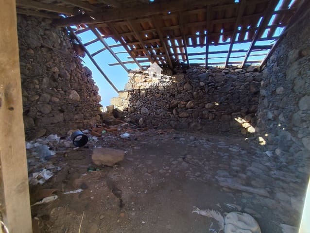 Building Plot for sale in Tijoco Alto, Adeje - € 252,000 (Ref: 8560416)