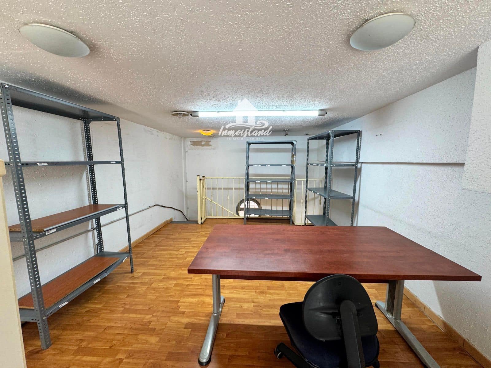 Commercial for sale in Adeje - € 165,000 (Ref: 8898098)