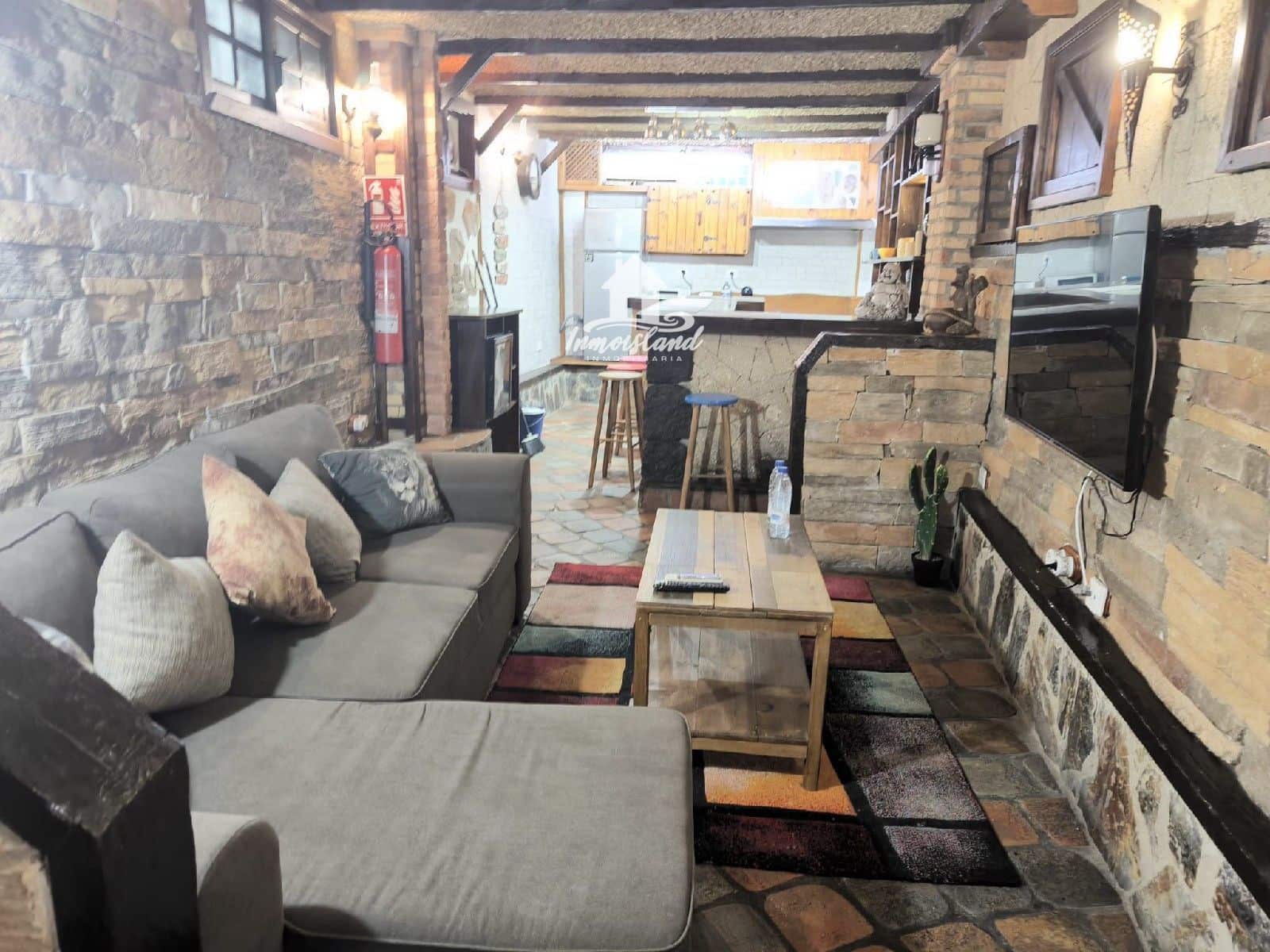 1 bedroom Flat for rent in Adeje - € 900 (Ref: 9103617)
