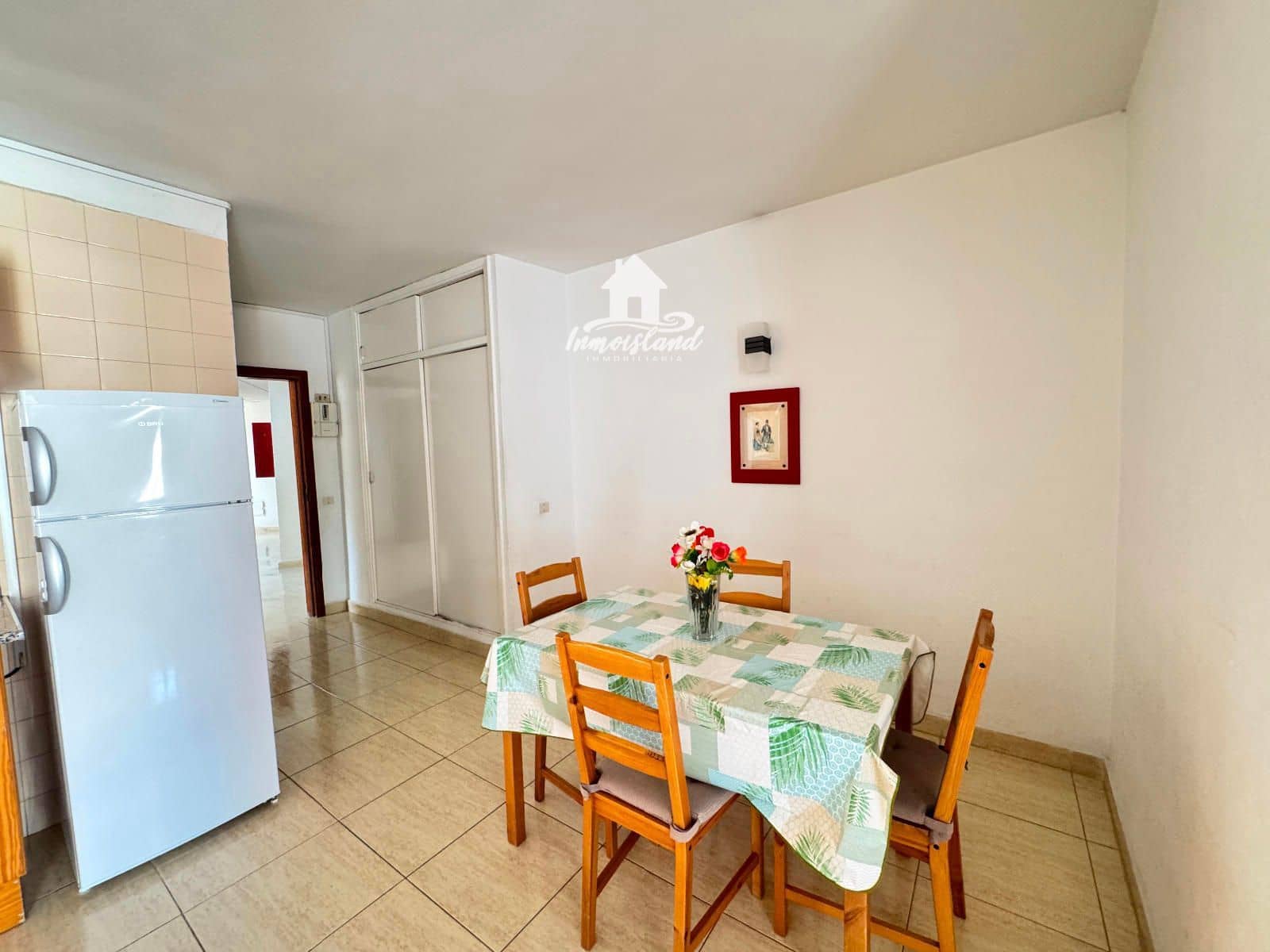 1 bedroom Flat for sale in Arona with pool - € 290,000 (Ref: 9263845)