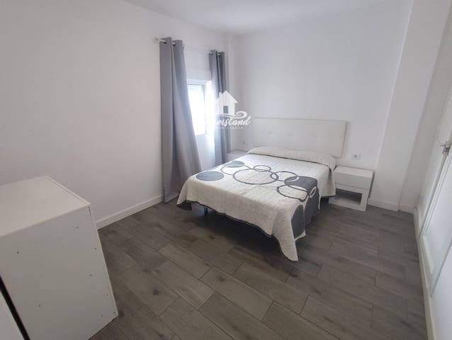 2 soveværelse Lejlighed til leje i Guía de Isora - € 1.000 (Ref: 9306894)