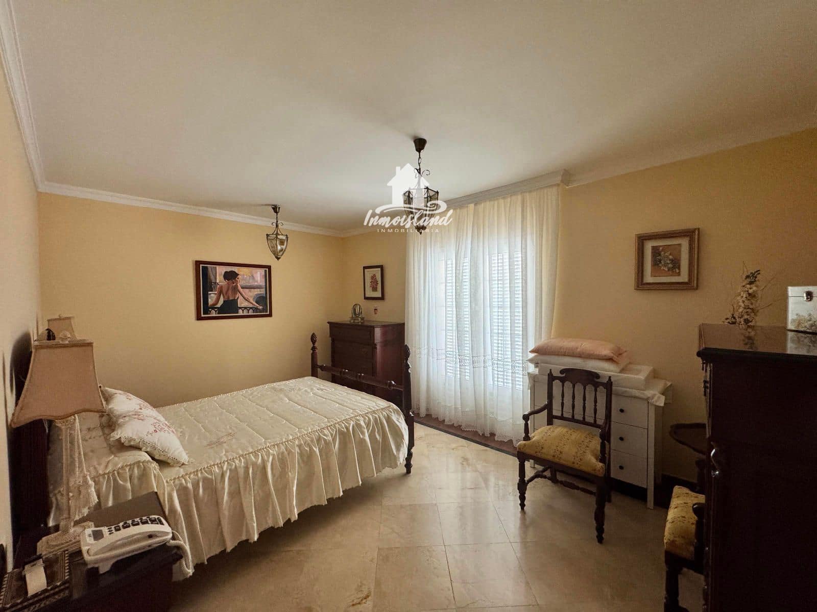 4 soveværelse Villa til salg i Adeje med swimmingpool garage - € 1.750.000 (Ref: 9409991)